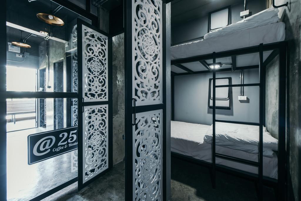 @25 Hostel Chiang Mai Esterno foto